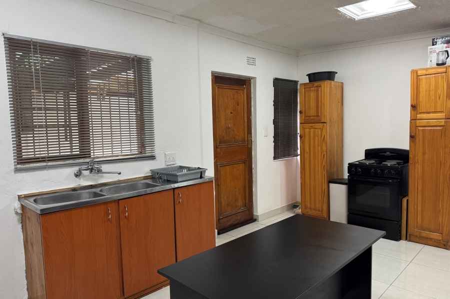 3 Bedroom Property for Sale in Park Village Western Cape
